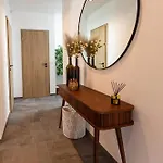 Porta Iii - Private Pool And Jacuzzi Villa *