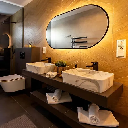 Porta Iii - Privat Pool And Jacuzzi *
